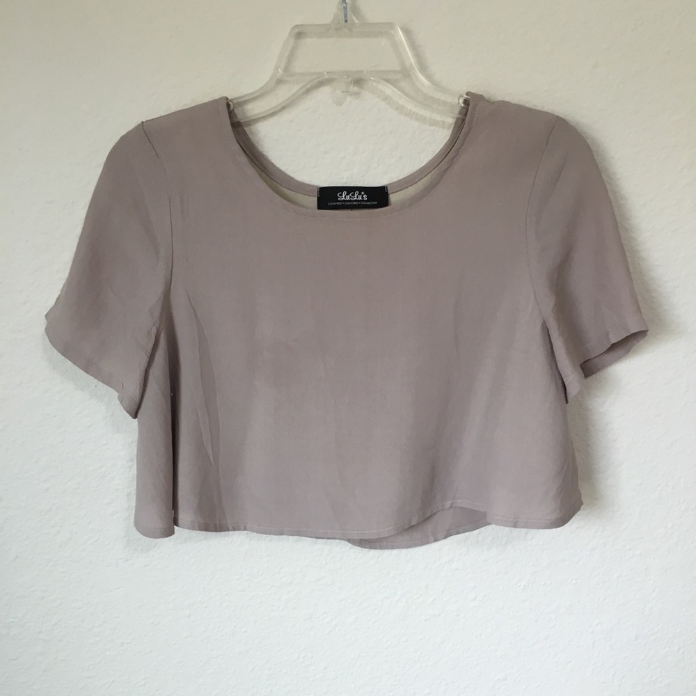Lulu's crop top